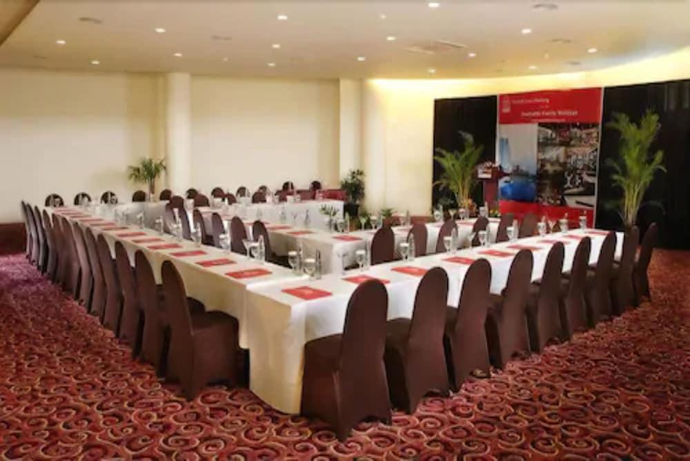Marbella Suites Bandung Cimenyan Ngoại thất bức ảnh